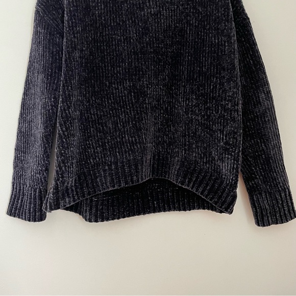 GAP Navy Blue Super Soft Chenile Long Sleeved Sweater - Picture 7 of 16